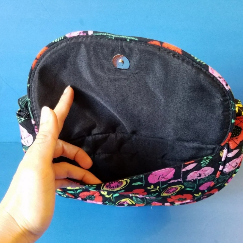 Purse - Picture 2 of 4